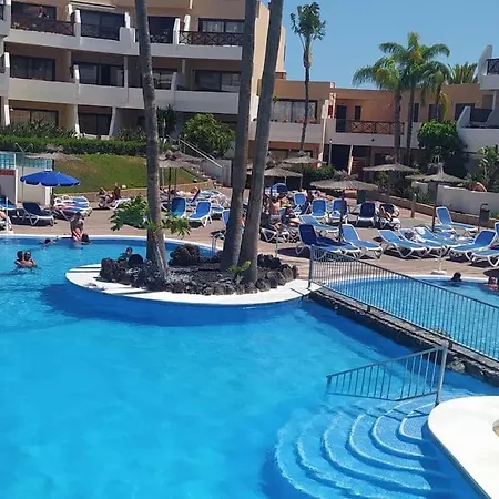 Maximar 8 Bed Places, Heated Swimmingpool Apartment